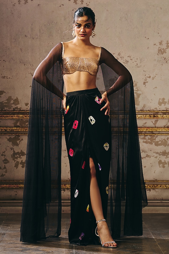 Black Gajji & Net Shibori Skirt Set by Masumi Mewawalla at Pernia's Pop Up Shop