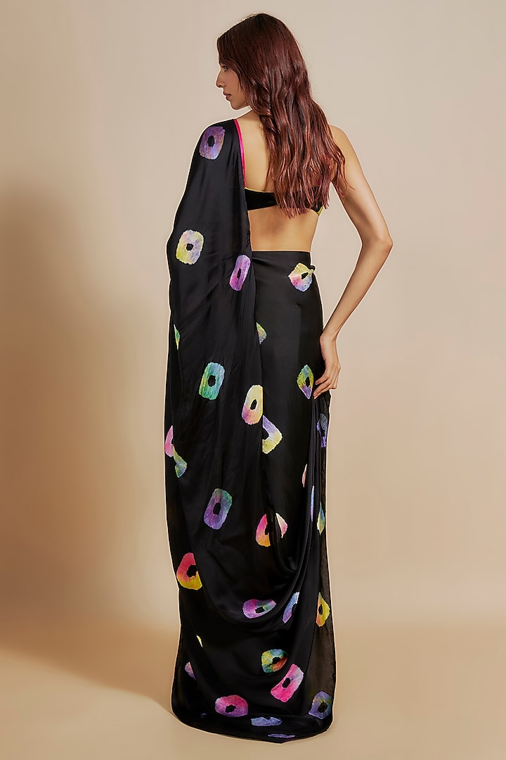 Black Natural Crepe & Mashru Shibori Party Wear Saree Set by MASUMI MEWAWALLA at Pernia's Pop Up Shop