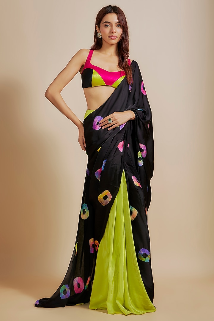 Black Natural Crepe & Mashru Shibori Party Wear Saree Set by MASUMI MEWAWALLA at Pernia's Pop Up Shop