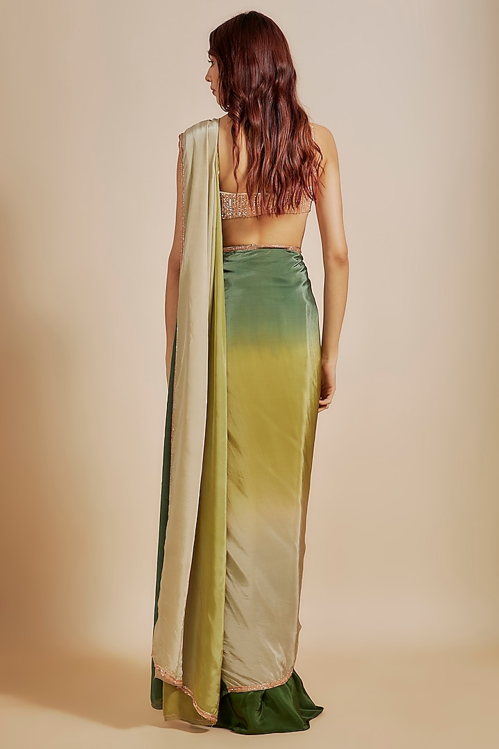 Green Natural Crepe & Mashru Ombre Wedding Saree Set by MASUMI MEWAWALLA at Pernia's Pop Up Shop