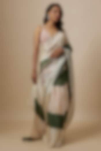 Green & Beige Mashru Color-Blocked Saree Set by MASUMI MEWAWALLA