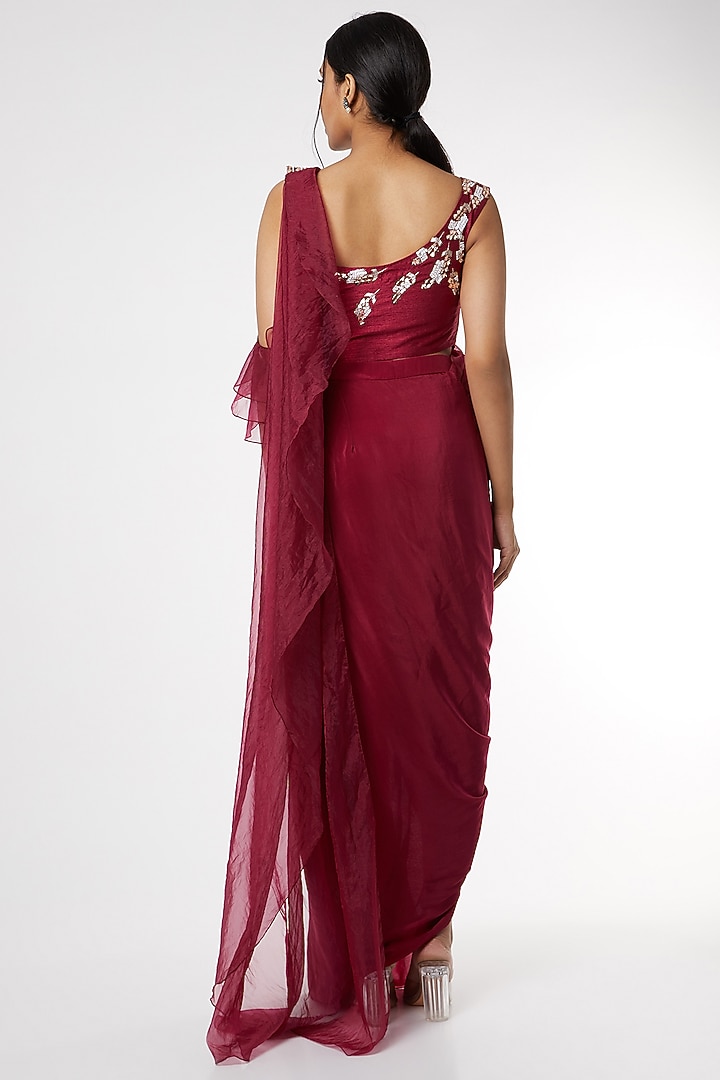 Wine Organza & Silk Draped Party Wear Saree Set by MASUMI MEWAWALLA at Pernia's Pop Up Shop