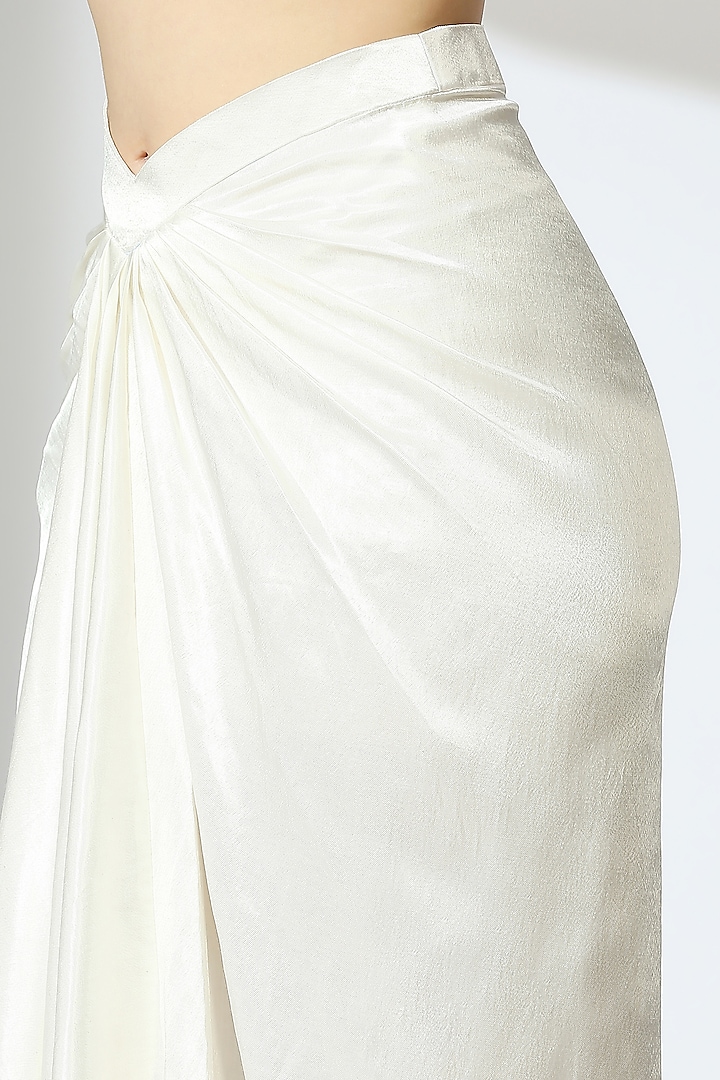 White Mashru Draped Skirt Set by MASUMI MEWAWALLA at Pernia's Pop Up Shop