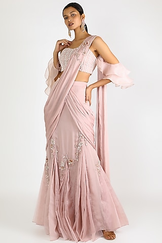 Dusky Pink Embroidered Saree Set by MASUMI MEWAWALLA