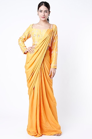 Mustard Embroidered Saree Set by MASUMI MEWAWALLA