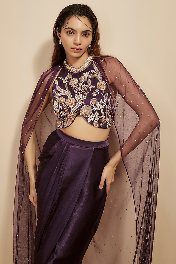 Wine Mashru Cape Set by Masumi Mewawalla at Pernia's Pop Up Shop