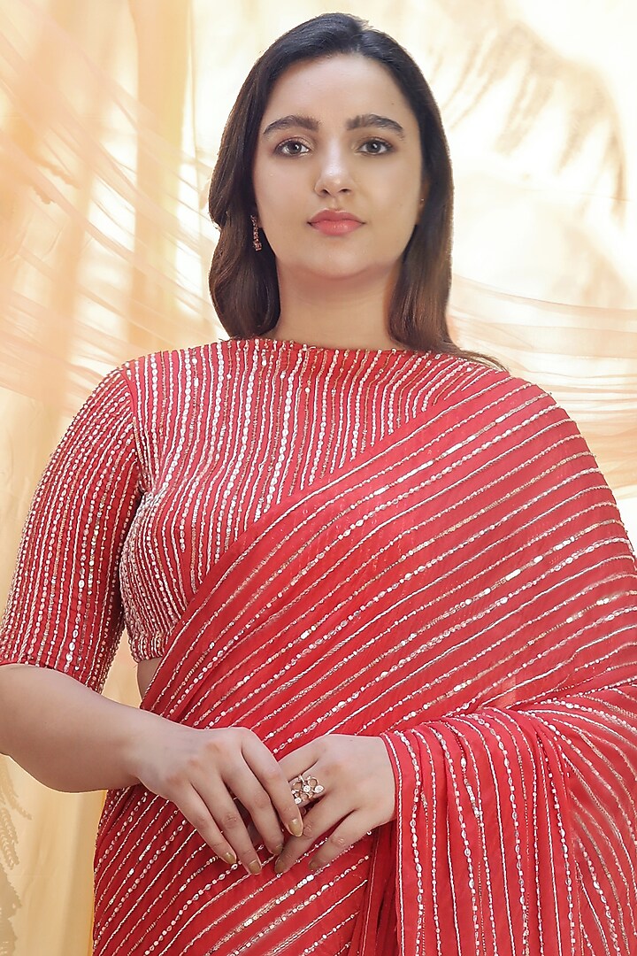 Red Hand Embroidered Reception Saree Set by MASUMI MEWAWALLA at Pernia's Pop Up Shop