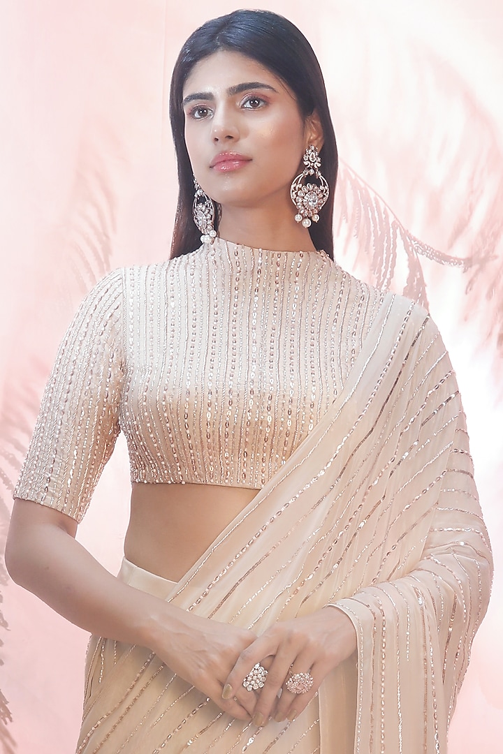 Golden Hand Embroidered Reception Saree Set by MASUMI MEWAWALLA at Pernia's Pop Up Shop
