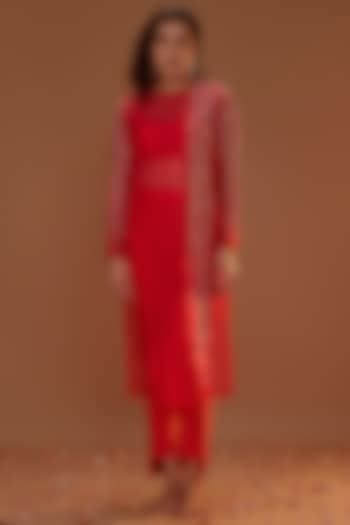 Red Organza Kurta Set by MASUMI MEWAWALLA at Pernia's Pop Up Shop