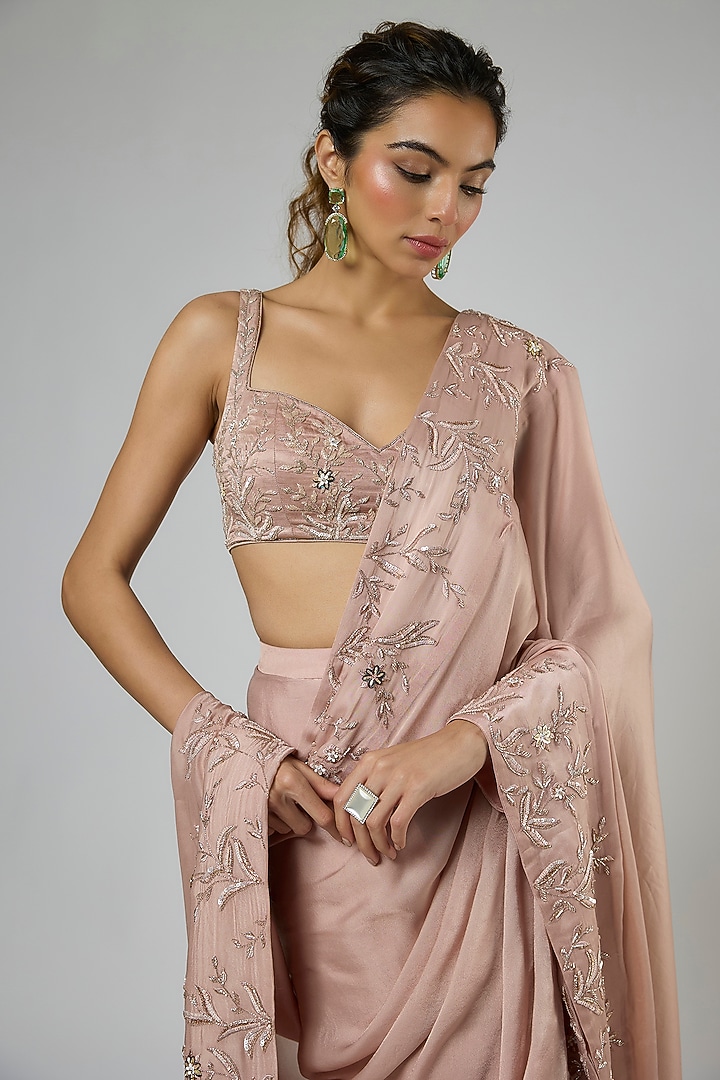 Onion Pink Bemberg Satin Georgette Embroidered Pre-Stitched Reception Saree Set by MASUMI MEWAWALLA at Pernia's Pop Up Shop