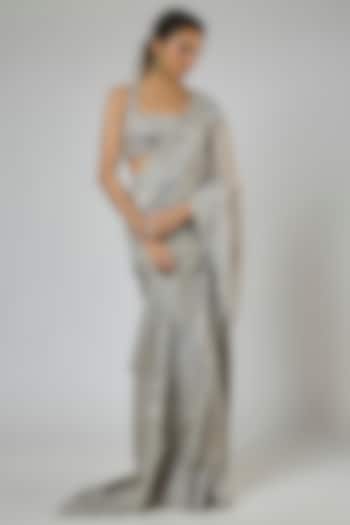 Grey Habutai Silk Embroidered Pre-Stitched Reception Saree Set by MASUMI MEWAWALLA at Pernia's Pop Up Shop