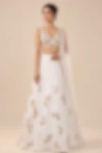 White Satin Organza Hand & Machine Embroidered Wedding Lehenga Set by Masumi Mewawalla at Pernia's Pop Up Shop