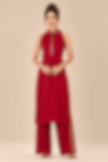 Red Dupion Tabby Silk Zari Embroidered Straight Kurta Set by Masumi Mewawalla at Pernia's Pop Up Shop
