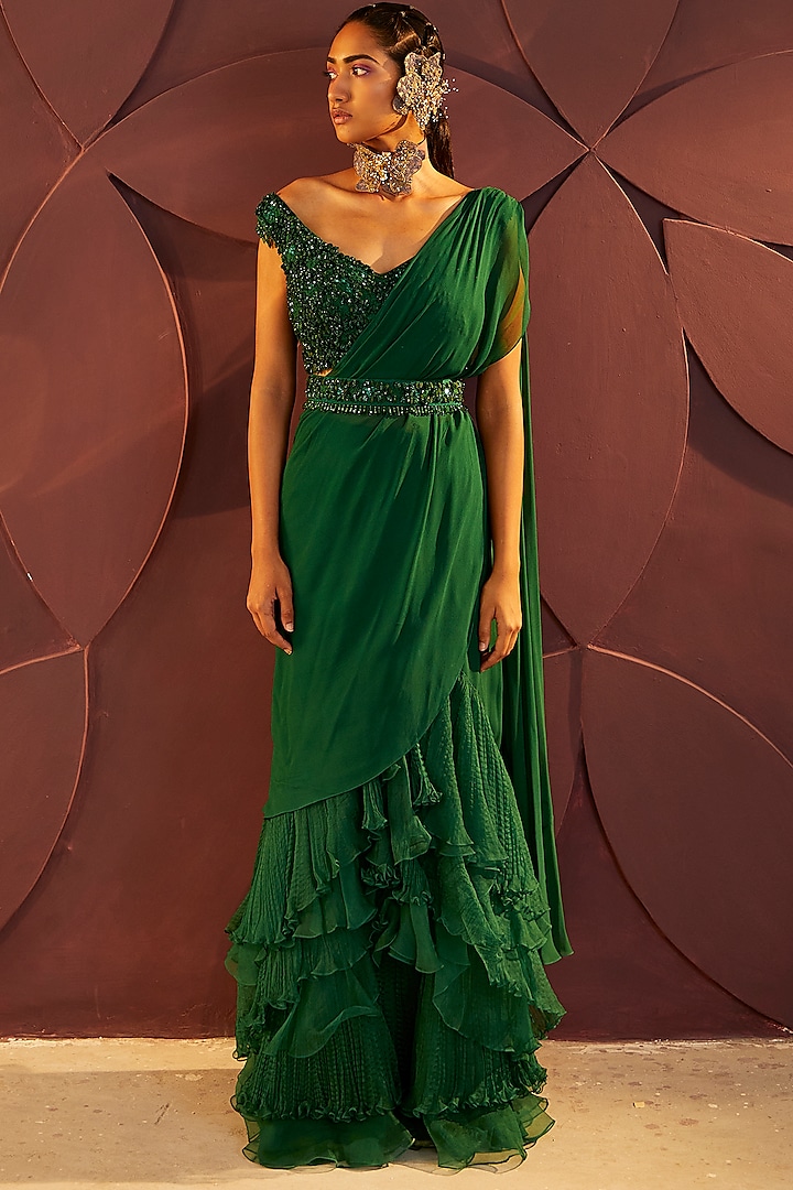 Emerald Green Georgette Pre-Stitched Saree Set by Parul & Preyanka