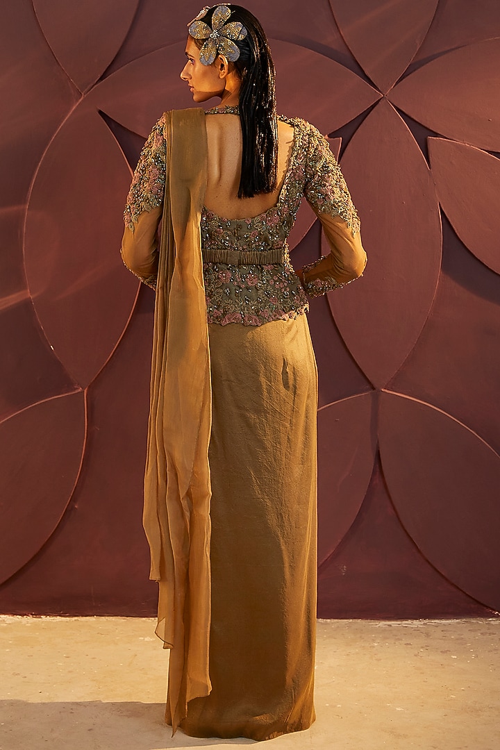 Gold Silk Organza Pre-Stitched Wedding Saree Set by Parul & Preyanka at Pernia's Pop Up Shop