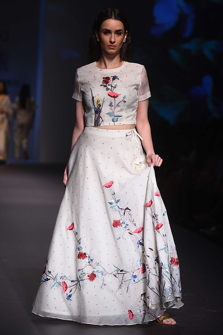 Ivory Embroidered Skirt and Crop Top by Prama by Pratima Pandey