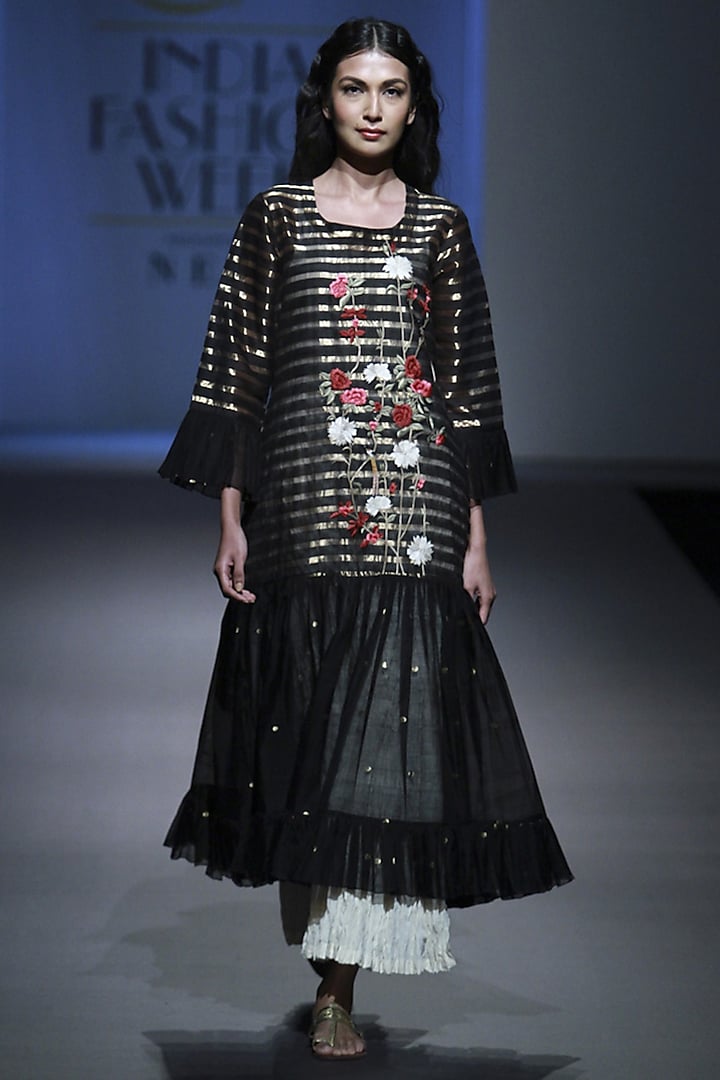 Black and Gold Lines Embroidered Tunic with Anarkali by Prama by Pratima Pandey