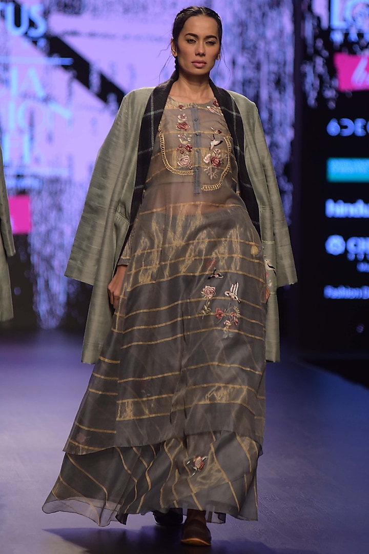 Grey Embroidered & Striped Kurta With Skirt by Prama by Pratima Pandey