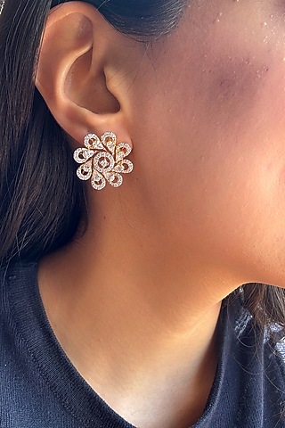 Gold Finish White Stone Stud Earrings In Sterling Silver by PRATA