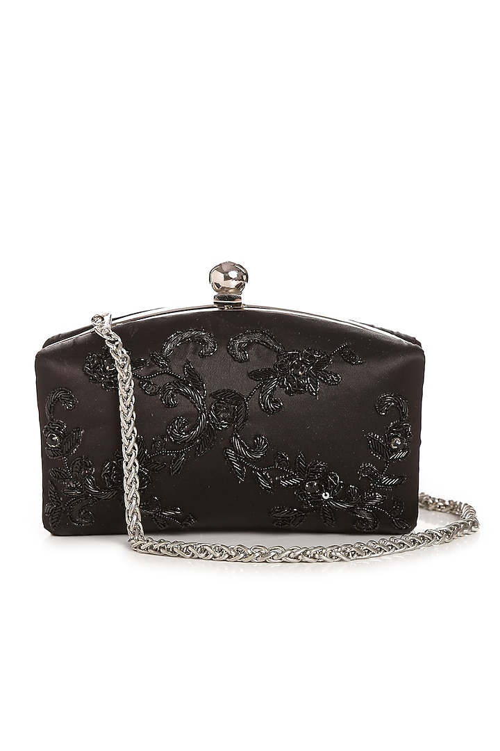 Black Floral Embroidered Clutch by Praccessorii