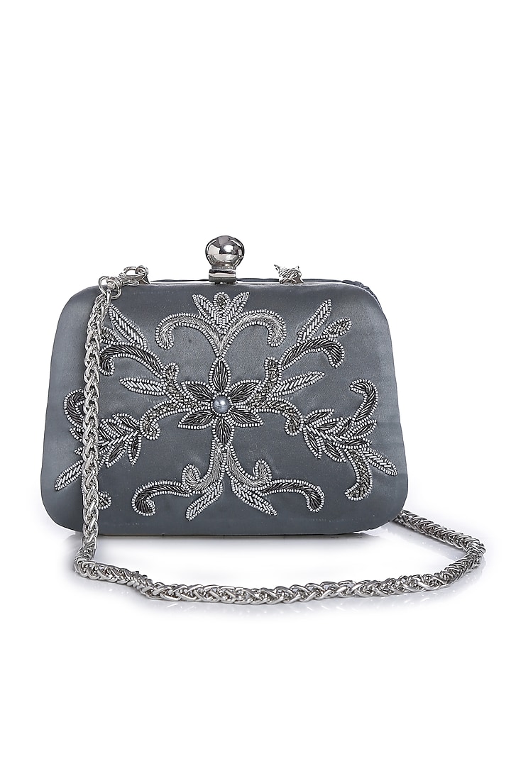 Antique Silver Floral Embroidered Clutch by Praccessorii
