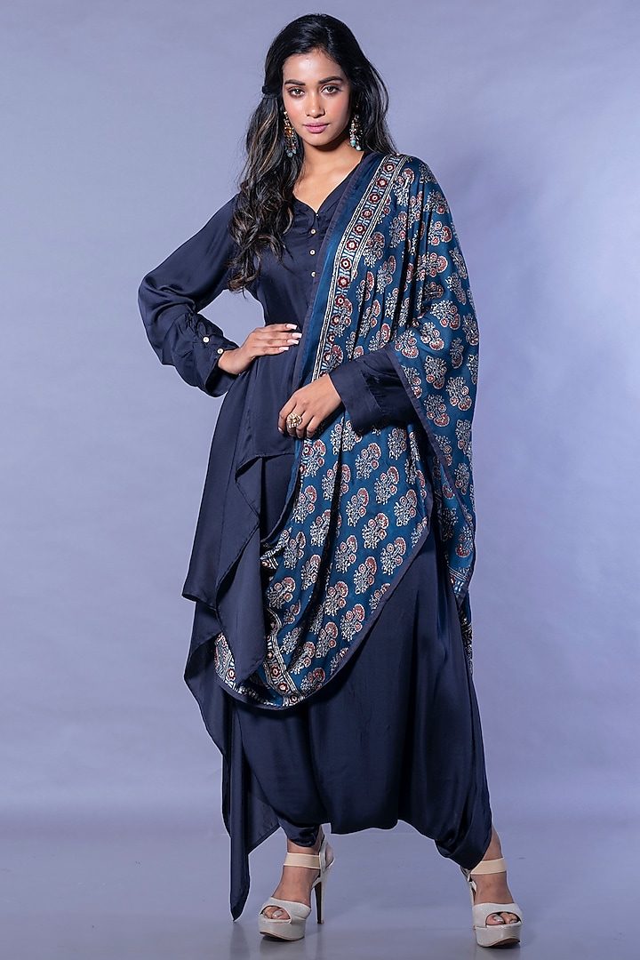 Midnight Blue Satin Silk Tunic Set by Prahnaaya