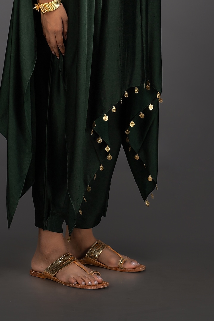 Forest Green Hand Embroidered Kaftan Kurta Set by Prahnaaya at Pernia's Pop Up Shop