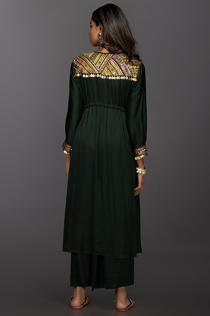 Forest Green Hand Embroidered High-Low Kurta Set by Prahnaaya at Pernia's Pop Up Shop