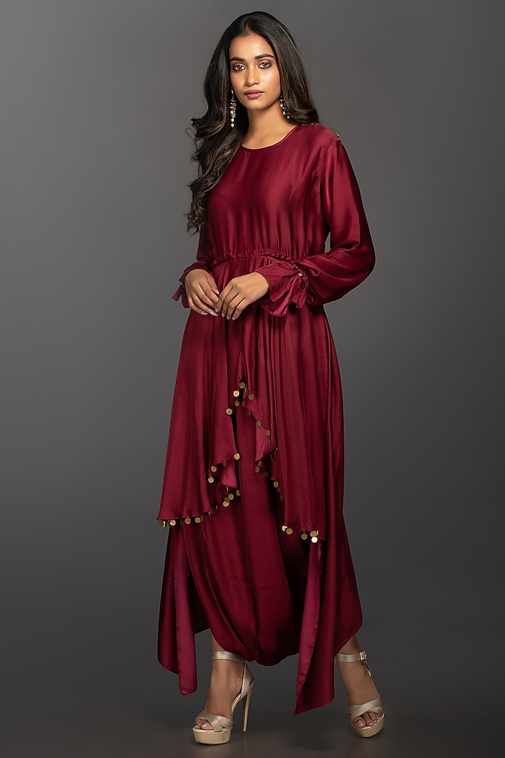 Magenta Hand Embroidered High-Low Tunic Set by Prahnaaya at Pernia's Pop Up Shop