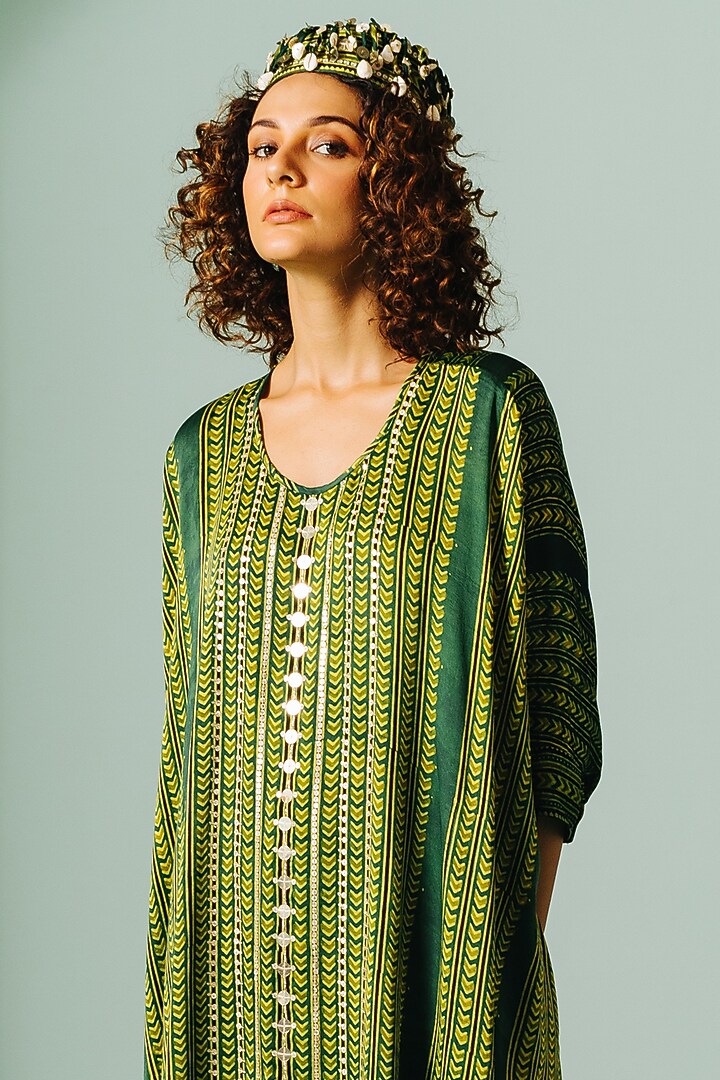 Green Satin Embroidered Asymmetric Kaftan Set by Prahnaaya at Pernia's Pop Up Shop