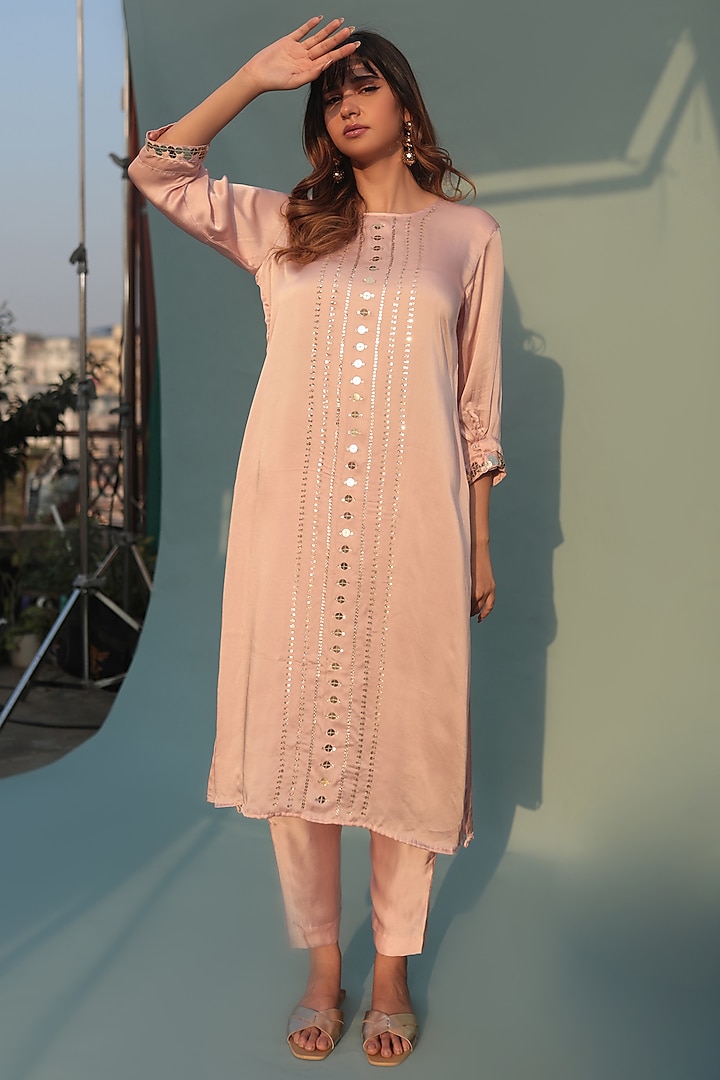 Pastel Pink Satin Vegan Mirror & Sequins Embroidered Kurta Set by Prahnaaya at Pernia's Pop Up Shop