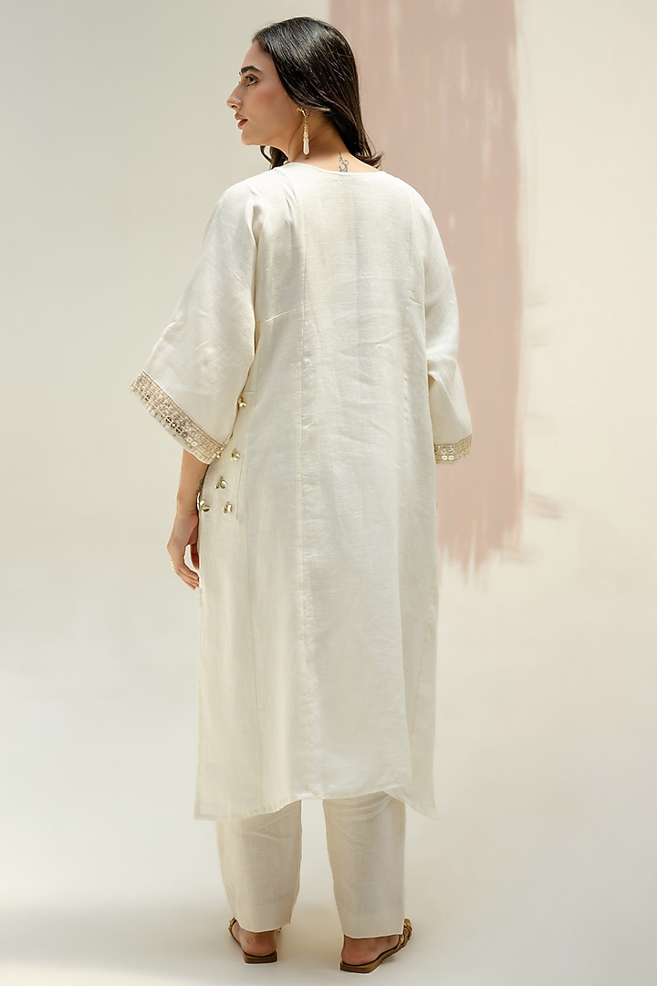 White Pure Linen Hand Embroidered Choga Kurta Set by Prahnaaya at Pernia's Pop Up Shop