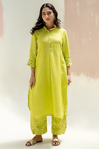 Sublime Neon Pure Linen Thread Work Kurta Set by Prahnaaya