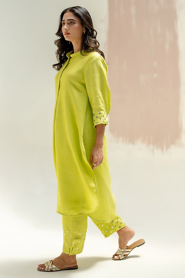 Sublime Neon Pure Linen Thread Work Kurta Set by Prahnaaya at Pernia's Pop Up Shop