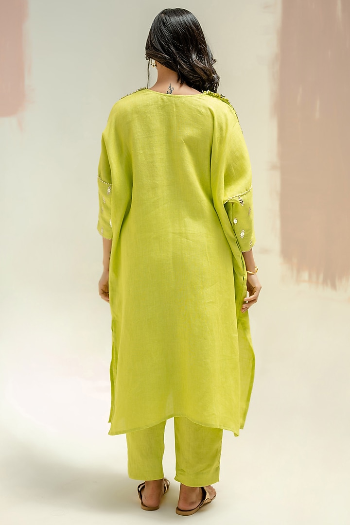 Sublime Neon Pure Linen Hand Embroidered Kurta Set by Prahnaaya at Pernia's Pop Up Shop