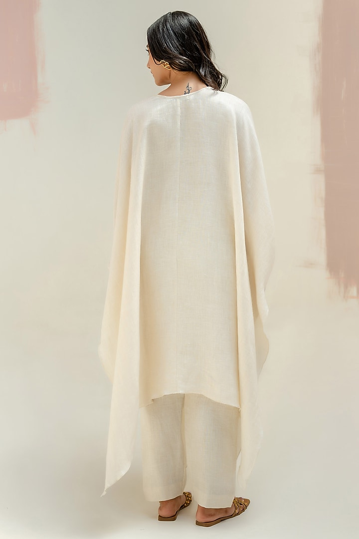 White Pure Linen Hand Embroidered Kaftan Set by Prahnaaya at Pernia's Pop Up Shop