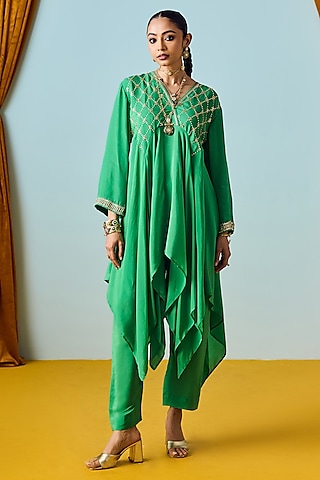 Sea Green Crepe Silk Embroidered Asymmetric Kurta Set by Prahnaaya