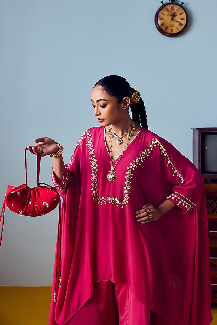Pink Crepe Silk Embroidered Tunic Set by Prahnaaya at Pernia's Pop Up Shop
