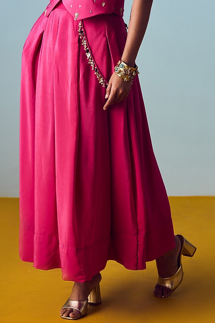 Pink Crepe Silk Box Pleated Skirt Set by Prahnaaya at Pernia's Pop Up Shop