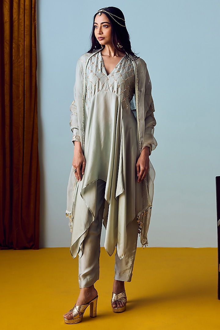 Sage Green Satin Silk Embroidered Kurta Set by Prahnaaya at Pernia's Pop Up Shop