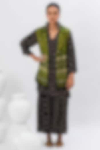 Green Satin Silk Hand Embroidered & Ajrakh Printed Jacket Set by Prahnaaya