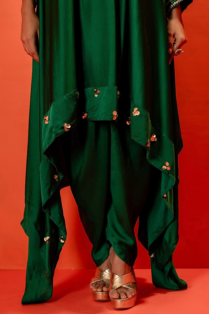 Green Vegan Satin Hand Embroidered Asymmetric Kurta Set by Prahnaaya at Pernia's Pop Up Shop