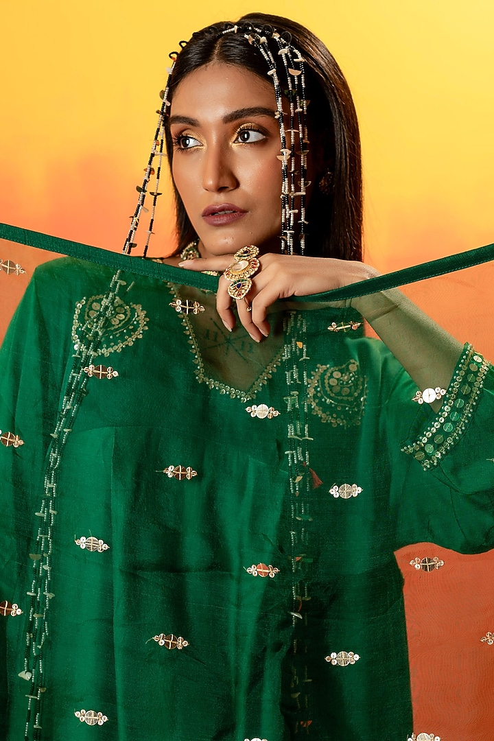Green Vegan Satin Hand Embroidered Asymmetric Kurta Set by Prahnaaya at Pernia's Pop Up Shop