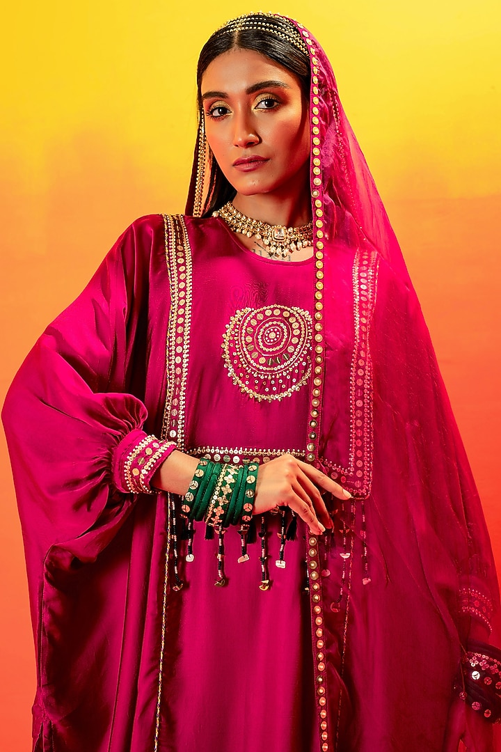 Pink Vegan Satin Hand Embroidered Kurta Set by Prahnaaya at Pernia's Pop Up Shop