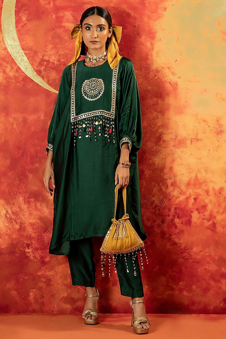 Green Vegan Satin Sequins Hand Embroidered Straight Kurta Set by Prahnaaya