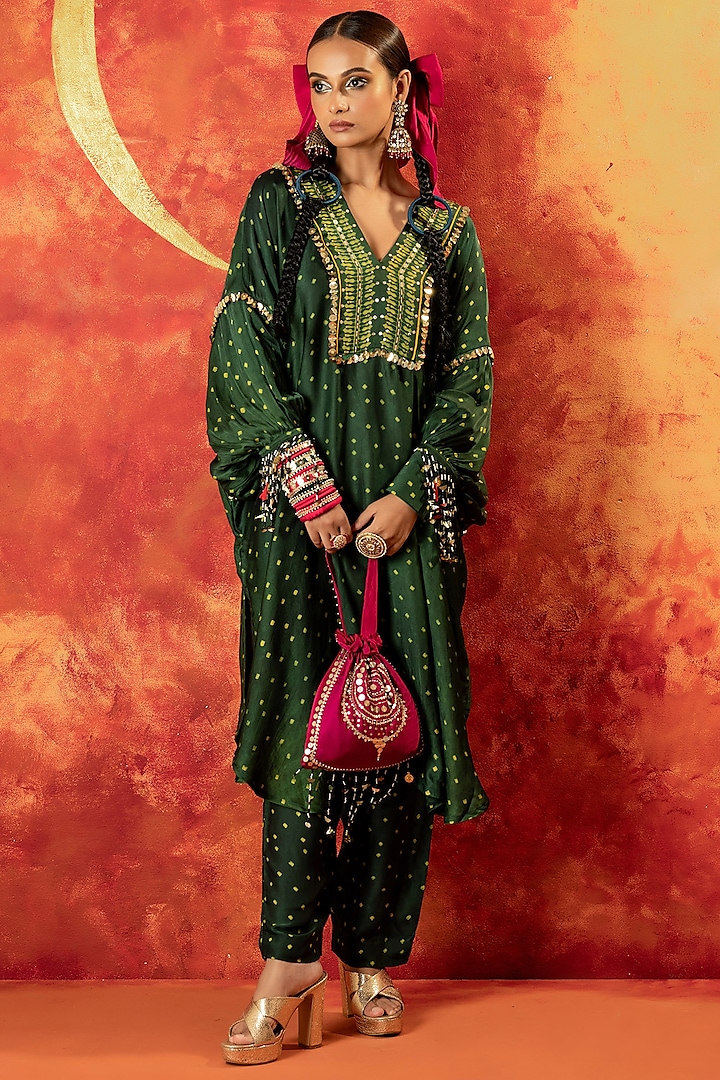 Green Ajrakh Hand Block Satin Sequins Embroidered Straight Kurta Set by Prahnaaya at Pernia's Pop Up Shop