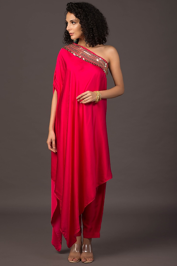 Pink Embroidered Asymmetrical Kurta Set by Prahnaaya