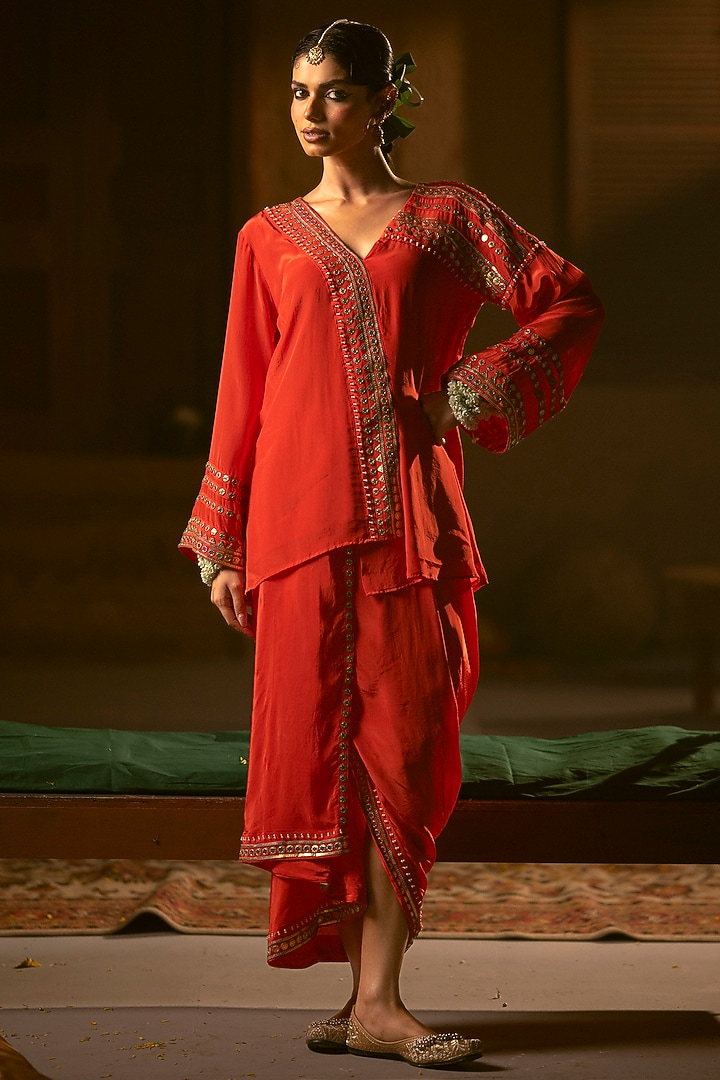 Red Vegan Crepe Silk Pleated Skirt Set by Prahnaaya at Pernia's Pop Up Shop