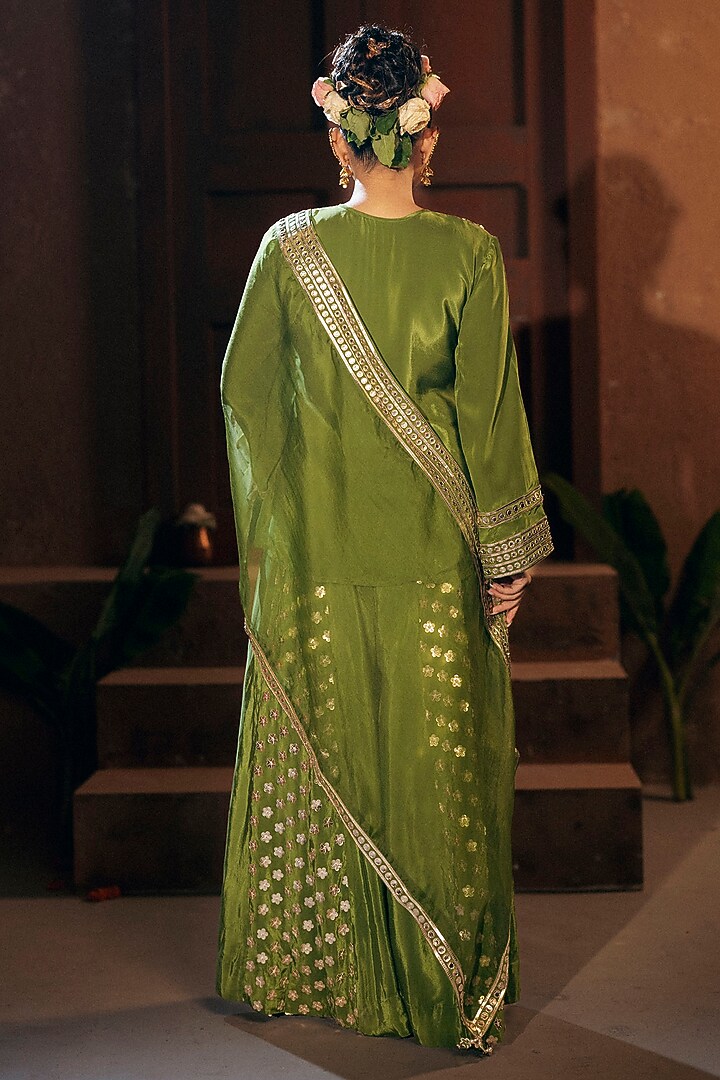 Mehendi Vegan Crepe Silk Wedding Sharara Set by Prahnaaya at Pernia's Pop Up Shop