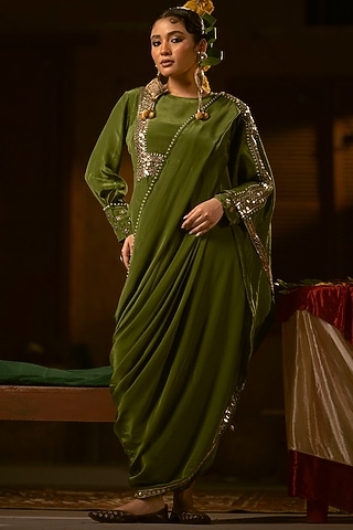 Mehendi Vegan Crepe Silk Dhoti Skirt Set by Prahnaaya